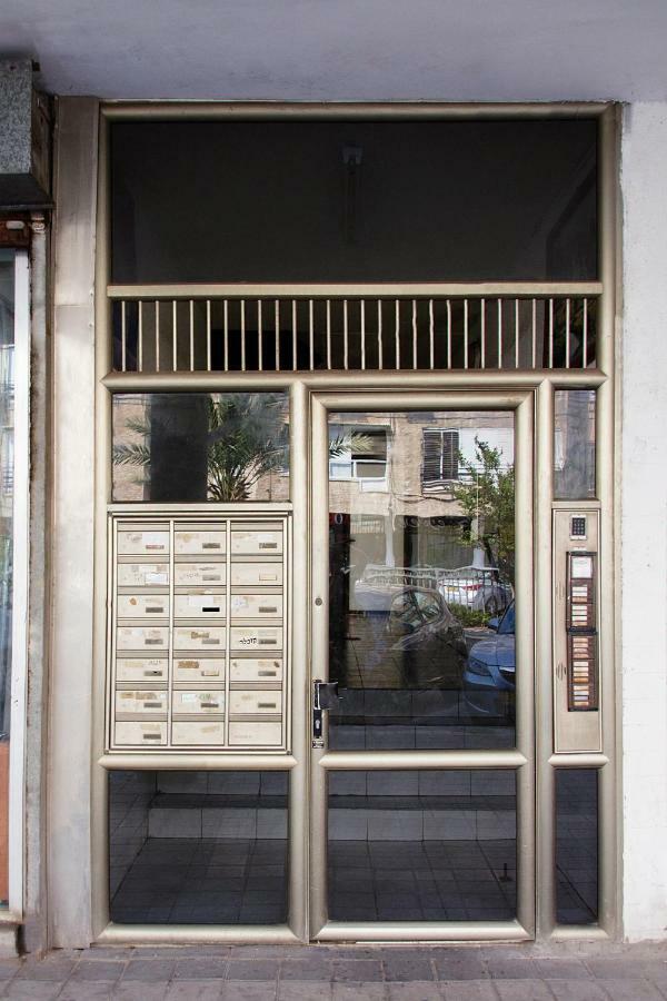 Apartments4You Dinara Bat Yam Εξωτερικό φωτογραφία